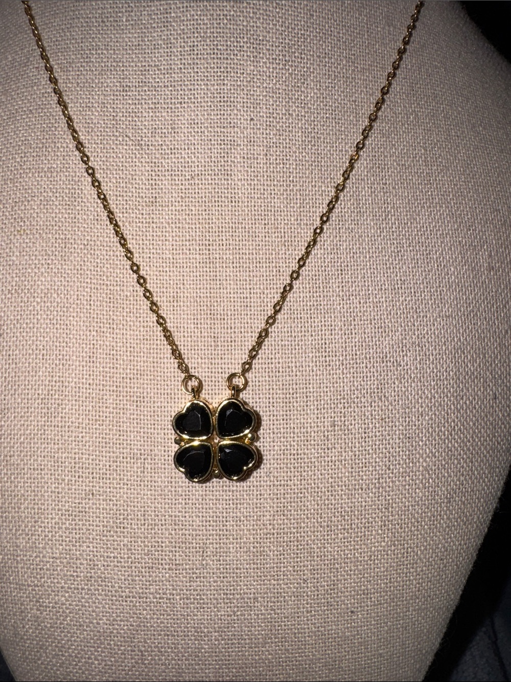Black Crystal Clover 2-Way Magnetic Pendant Necklace 18K Gold